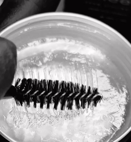 Cera para Peinar Cejas - Elleefix Cera para Peinar Cejas - Elleefix