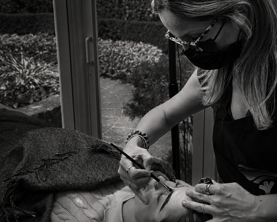 HIBRIDA Certificación Tintes para Cejas Helyx Híbridos