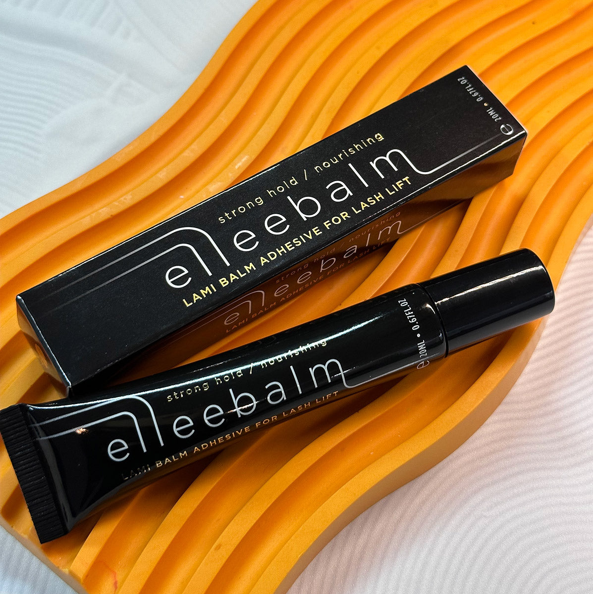 ELLEEBALM | Adhesivo Lami Balm 20 ml.